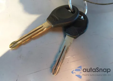 2001 Nissan Frontier Xe-V6 from USA, damaged, VIN 1N6ED27T61C386880